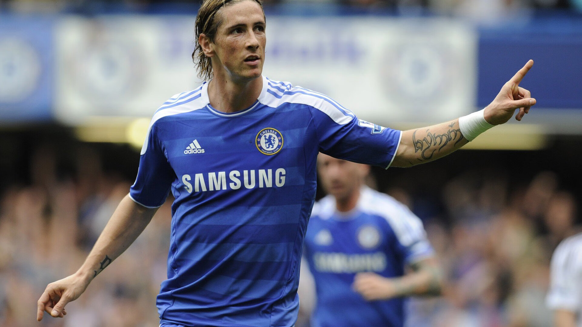 梅西连续三场比赛得分超过反败为胜,TES不断突破!赢得满堂喝彩